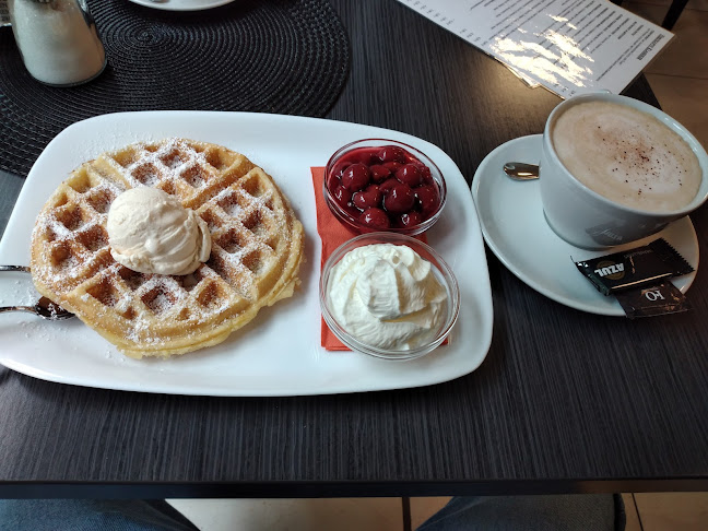 Cafe & Bistro am Brunnen - Gastronomie und Hotellerie