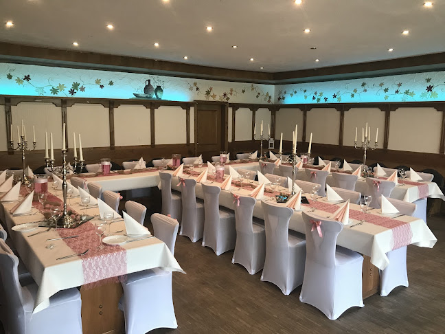 Opinii despre TSV Südwest Nürnberg bei Foti u Dora în Nürnberg - Gastronomie und Hotellerie