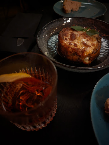 Comentarii opinii despre Madre