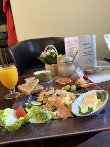 Coffee Cocktail Lounge K3