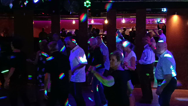 Opinii despre Tanzbar - Einfach schön Tanzen gehen în Augsburg - Gastronomie und Hotellerie