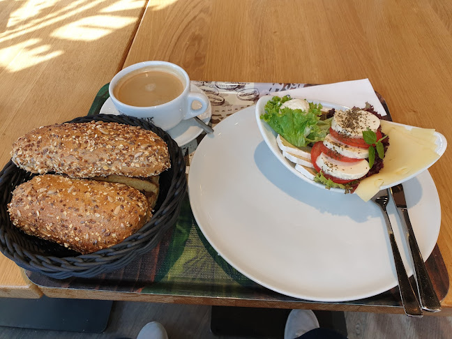 Kreuzer's Backhäusla - im fritz Einkaufszentrum - Gastronomie und Hotellerie