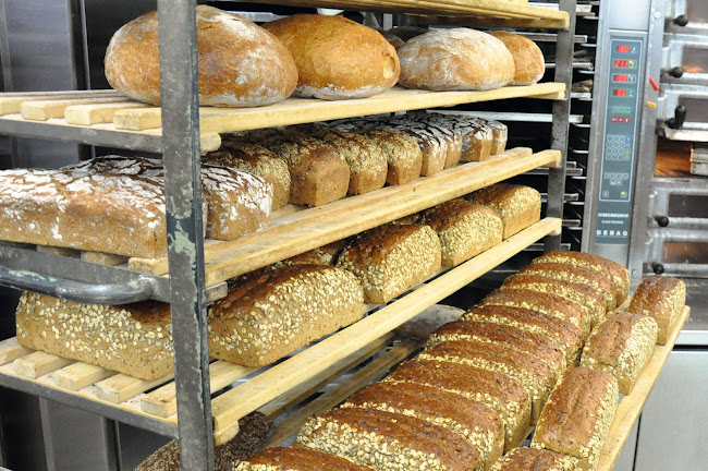 Comentarii opinii despre Bäckerei & Konditorei Hunn