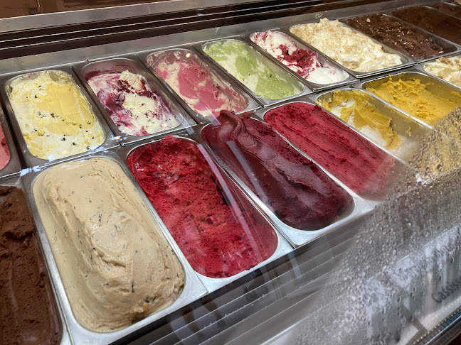 Opinii despre Eispatisserie Hokey Pokey Boutique în Berlin - Gastronomie und Hotellerie