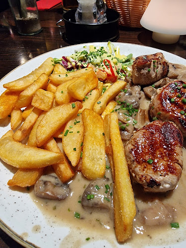 Opinii despre Steakhaus Leon's în Rostock - Gastronomie und Hotellerie