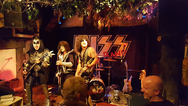 Charlys Musikkneipe - Gastronomie und Hotellerie