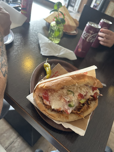 Ali's Döner World - Gastronomie und Hotellerie
