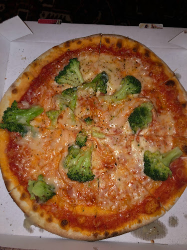 Pizzeria Bella Ciao - Gastronomie und Hotellerie