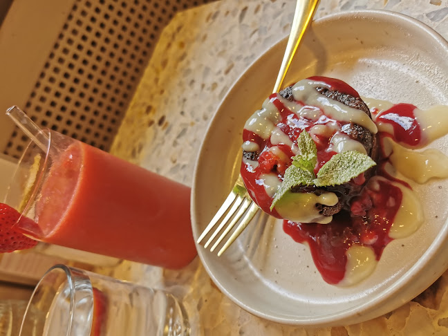 Comentarii opinii despre Yollie - Popice Café & Concept Store