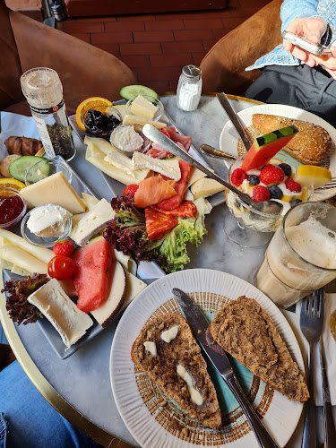 Café Noir - Gastronomie und Hotellerie