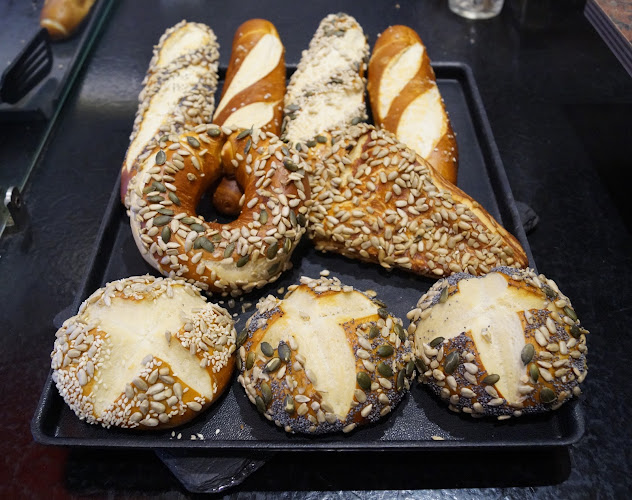 Opinii despre Bäckerei Allaf Osterstraße/Schulweg în Hamburg - Gastronomie und Hotellerie