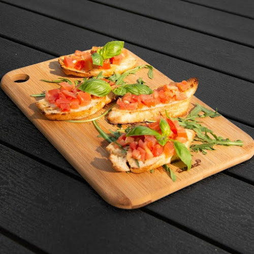 La Piccola Italia - Trattoria & Pizzeria - Gastronomie und Hotellerie