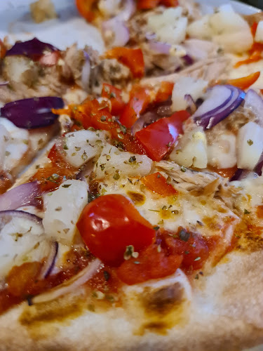 Opinii despre Museumscafe Pizzeria Pirandello în Gelsenkirchen - Gastronomie und Hotellerie