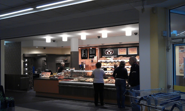 Bäckerei Gnaier im Hohe Wart Center Herbrechtingen