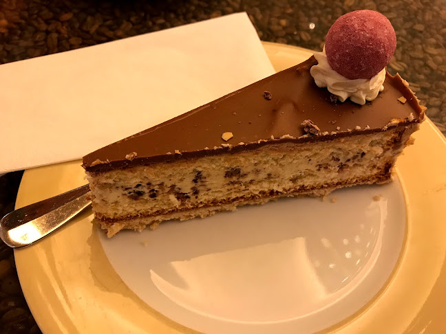 Cafe Riese Köln - Gastronomie und Hotellerie