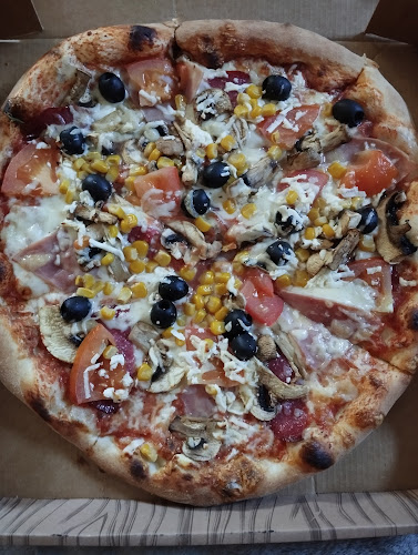 Laa Zolino Döner Pizza - Gastronomie und Hotellerie