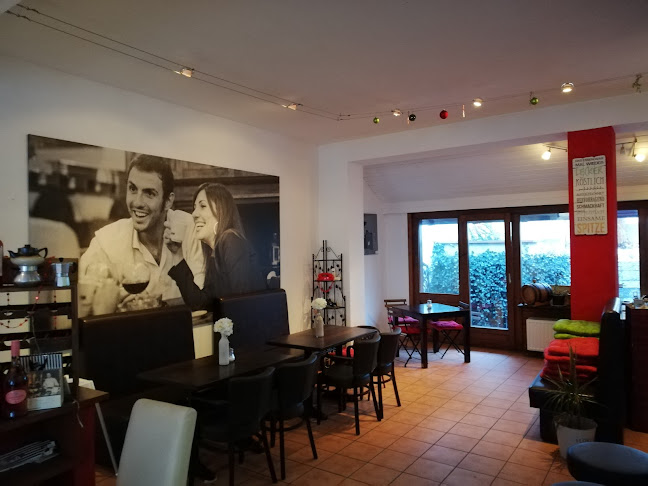 Trattoria Pizzeria Centrale - Gastronomie und Hotellerie