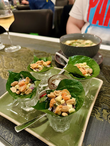 Opinii despre Pinto-Mama Thairestaurant Stuttgart în Stuttgart - Gastronomie und Hotellerie