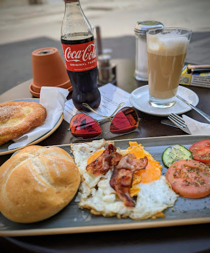 Cafe & Bäckerei Mauerer - Schillerstraße - München