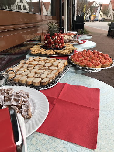 Opinii despre Eiscafé Tre Rose în Stutensee - Gastronomie und Hotellerie