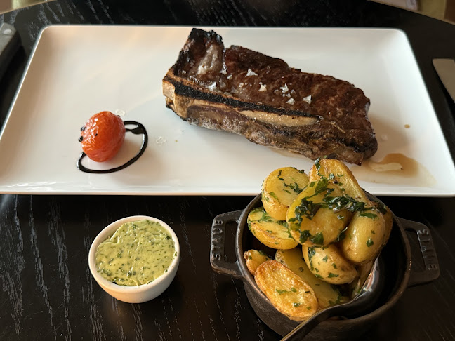 Drehbahn 49, 20354 Hamburg