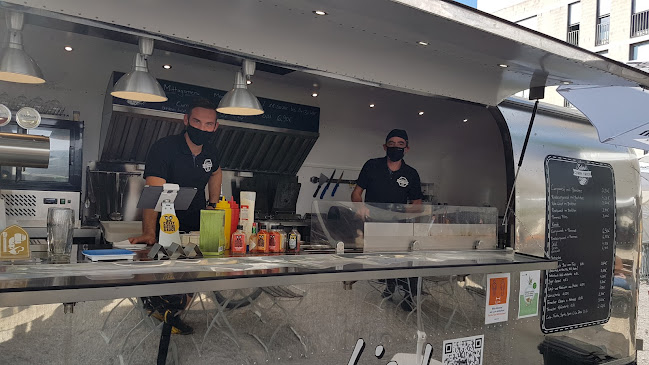 Salva's Curry-Truck - Gastronomie und Hotellerie