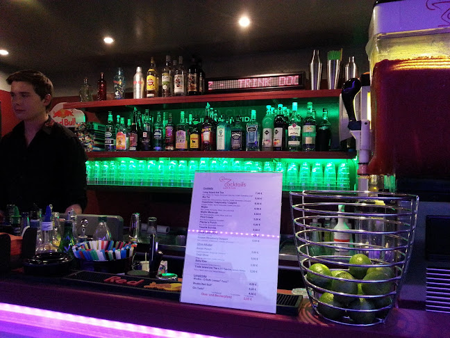 Cocktails & More - Equipment Verleih - Crushed Ice - Ausschankwagen - Sicherheitskonzepte