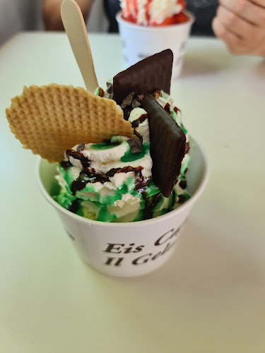 Opinii despre Eis Café Il Gelato în Vaterstetten - Gastronomie und Hotellerie