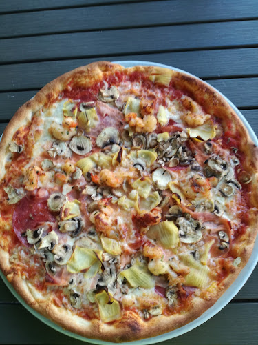 Ristorante Pizzeria Calimero - Gastronomie und Hotellerie