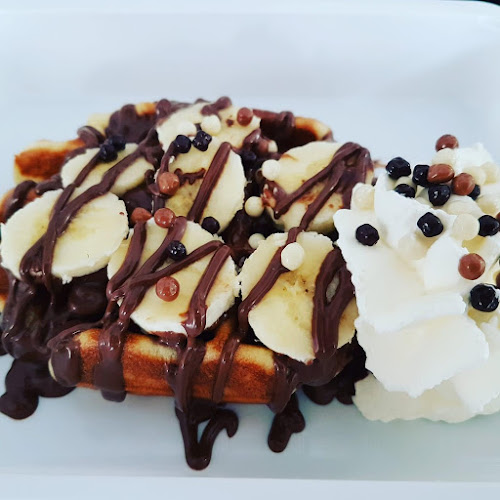 Opinii despre Eiscafé SOL Nieheim în Nieheim - Gastronomie und Hotellerie