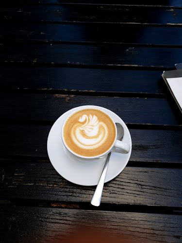 Hohenstaufenring 19, 50674 Köln