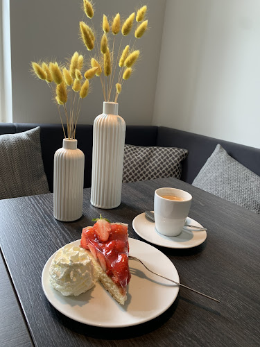 Cafe-Restaurant Golfclub Dütetal - Gastronomie und Hotellerie