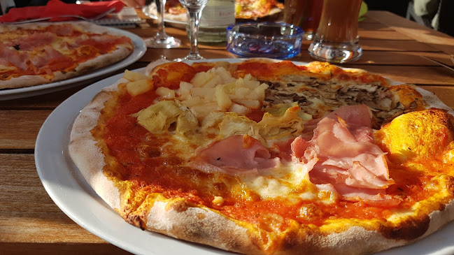 Ponte Central-Cafe - Gastronomie und Hotellerie