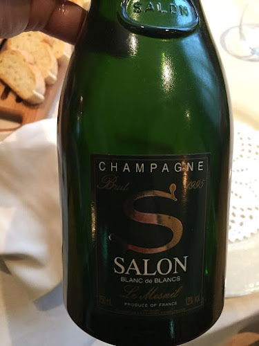 Stadthotel Waldhorn | Restaurant Holz & Feuer - Gastronomie und Hotellerie