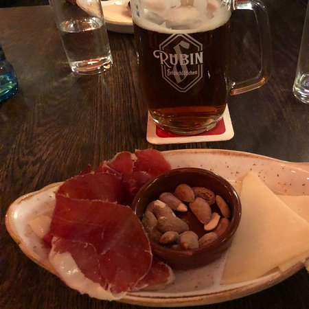 Opinii despre bodega MADRID în Dresden - Gastronomie und Hotellerie