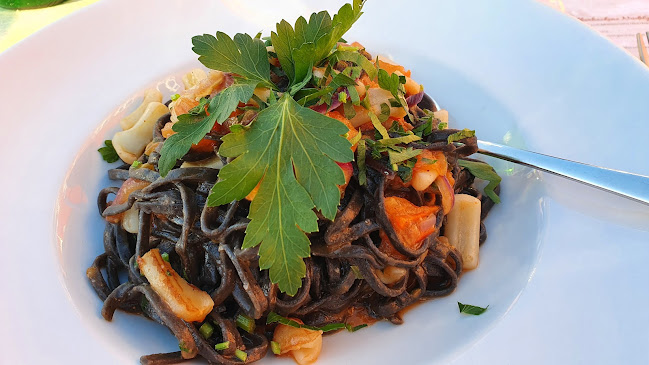 Al porto - Gastronomie und Hotellerie