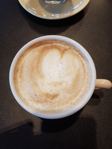 Comentarii opinii despre WASGAU Bäckerei Offenbach