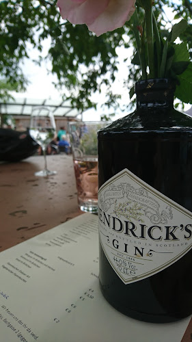 Pergola am Nußdorfer Weinerlebnispfad