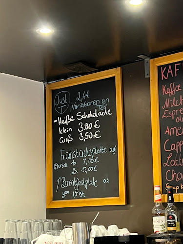 Comentarii opinii despre Ellys Bakery