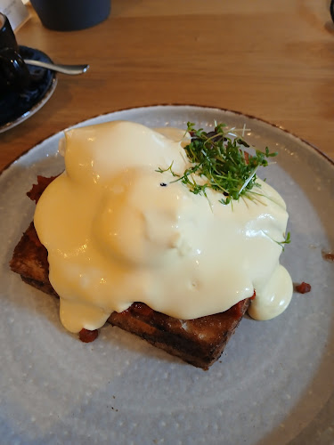 Comentarii opinii despre Zwölf87 GmbH