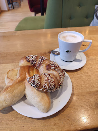 Comentarii opinii despre Bäckerei Burger