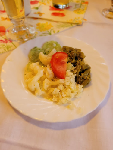 Opinii despre Gaststätte Zur Burg în Saalfeld/Saale - Gastronomie und Hotellerie