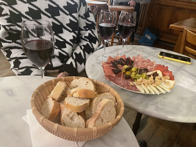 Comentarii opinii despre Die Wein