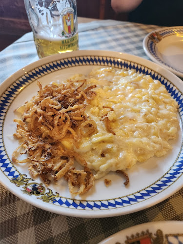 Opinii despre Zum Brünnstein în München - Gastronomie und Hotellerie