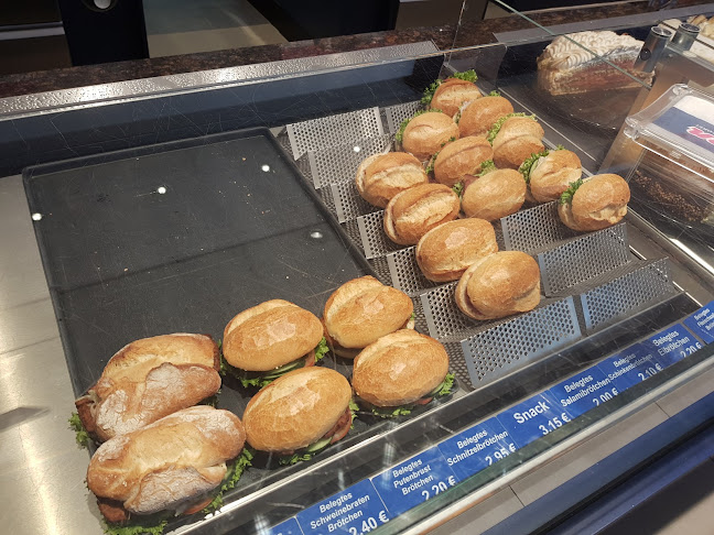 Opinii despre Bäckerei und Konditorei Jörg Itjen e.K. în Cuxhaven - Gastronomie und Hotellerie