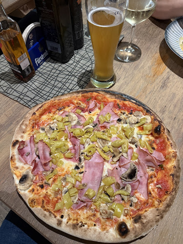 Restaurant Pizzeria Renzo - Gastronomie und Hotellerie