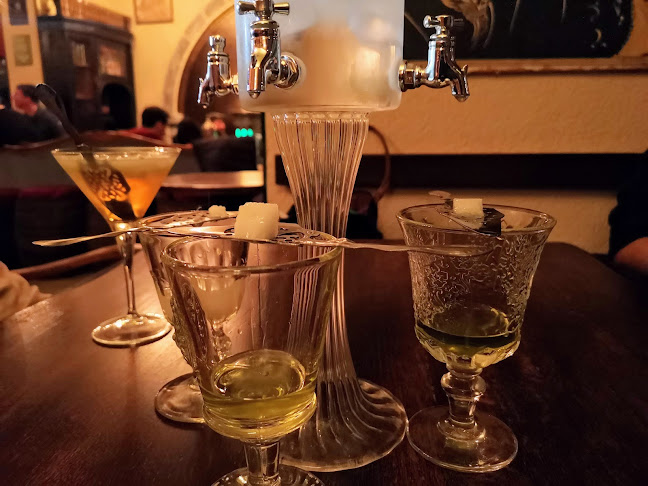 Grotesque Absinth-Bar Aachen - Gastronomie und Hotellerie