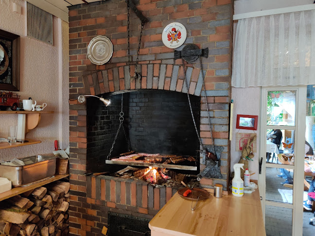 Comentarii opinii despre Zum Stadtkrug: Steakhaus, Barbeque & Grill Restaurant mit Hotel