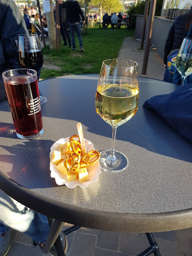 Opinii despre Pergola am Nußdorfer Weinerlebnispfad în Landau in der Pfalz - Gastronomie und Hotellerie