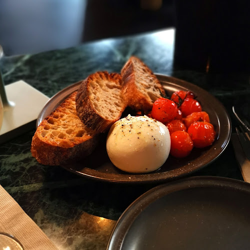 Das 3. Kapitel - Gastronomie und Hotellerie